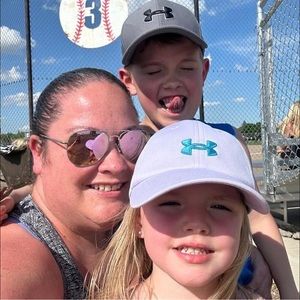 Meet your Posher, Megan